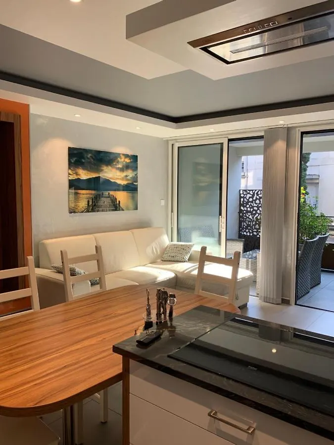 Appartement Le Saint Simond Aix-les-Bains 0*,  France